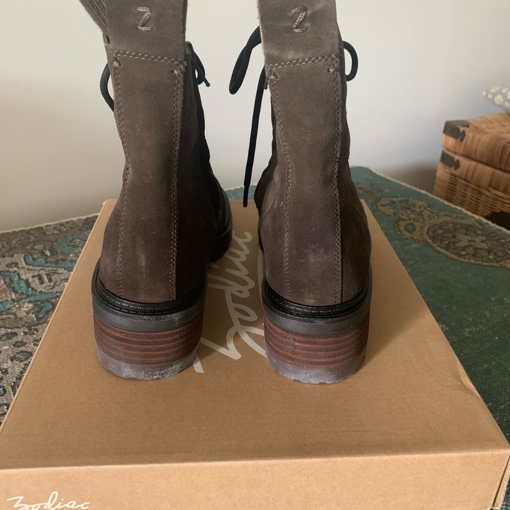Zodiac booties - Picture 4 of 7